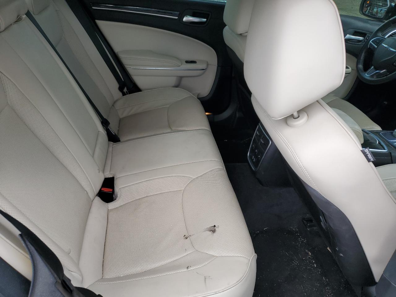 2016 Chrysler 300C VIN: 2C3CCAEG8GH216933 Lot: 70944355