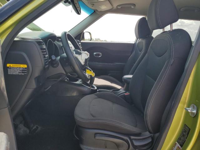  KIA SOUL 2017 Зеленый