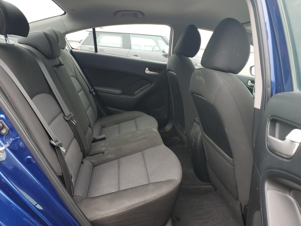 2018 Kia Forte Lx VIN: 3KPFL4A76JE215685 Lot: 66266135