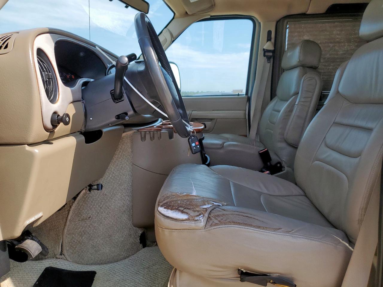 2005 Ford Econoline E150 Van VIN: 1FDRE14L35HB44679 Lot: 69838555