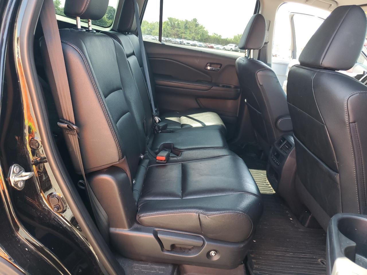 2017 Honda Pilot Exl VIN: 5FNYF6H53HB057049 Lot: 68832275