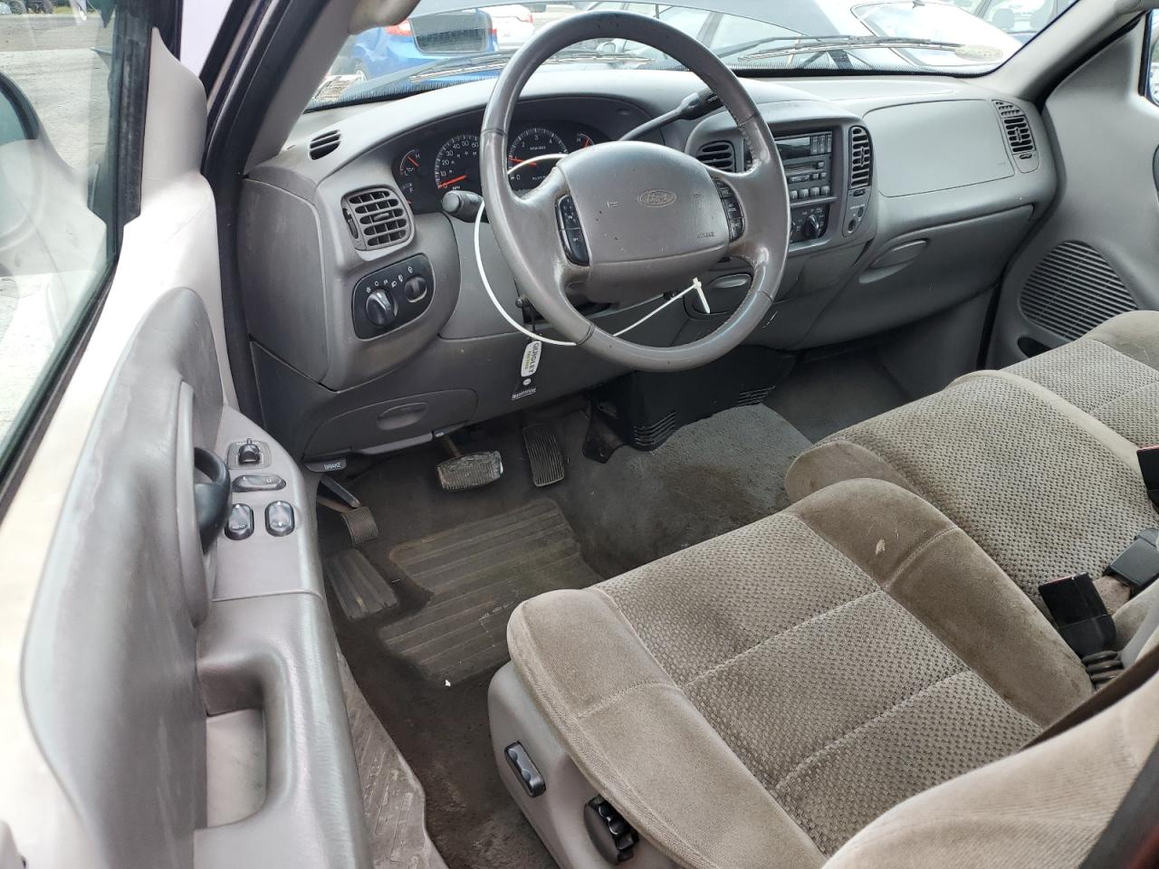 2001 Ford F150 VIN: 1FTRX18L81NA77212 Lot: 69253605
