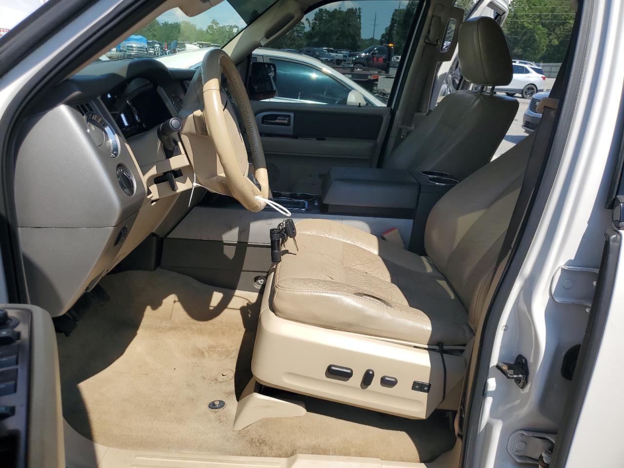 2012 Ford Expedition Xlt VIN: 1FMJU1H56CEF11410 Lot: 69917245