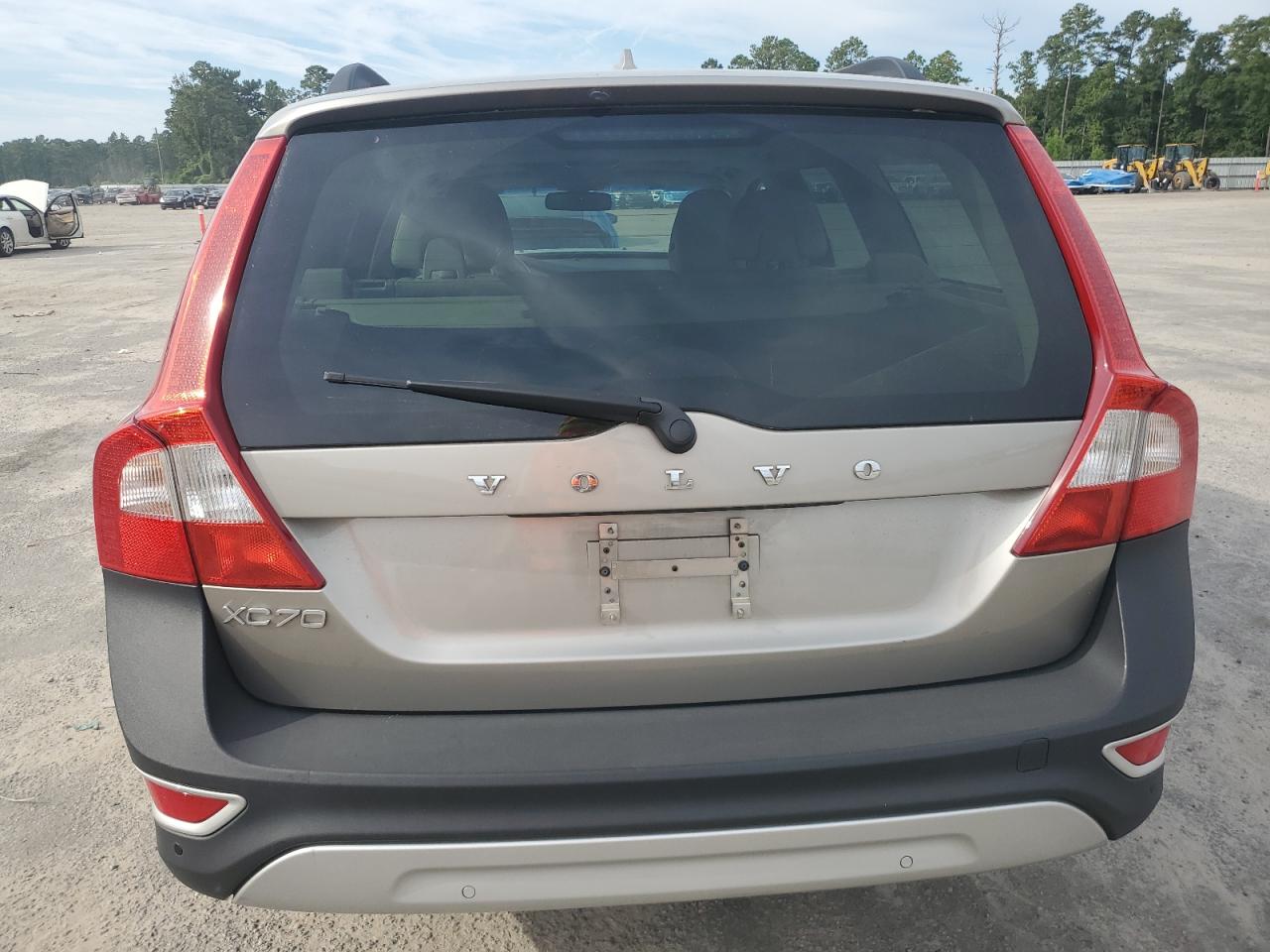 2011 Volvo Xc70 3.2 VIN: YV4952BL9B1114715 Lot: 70093205