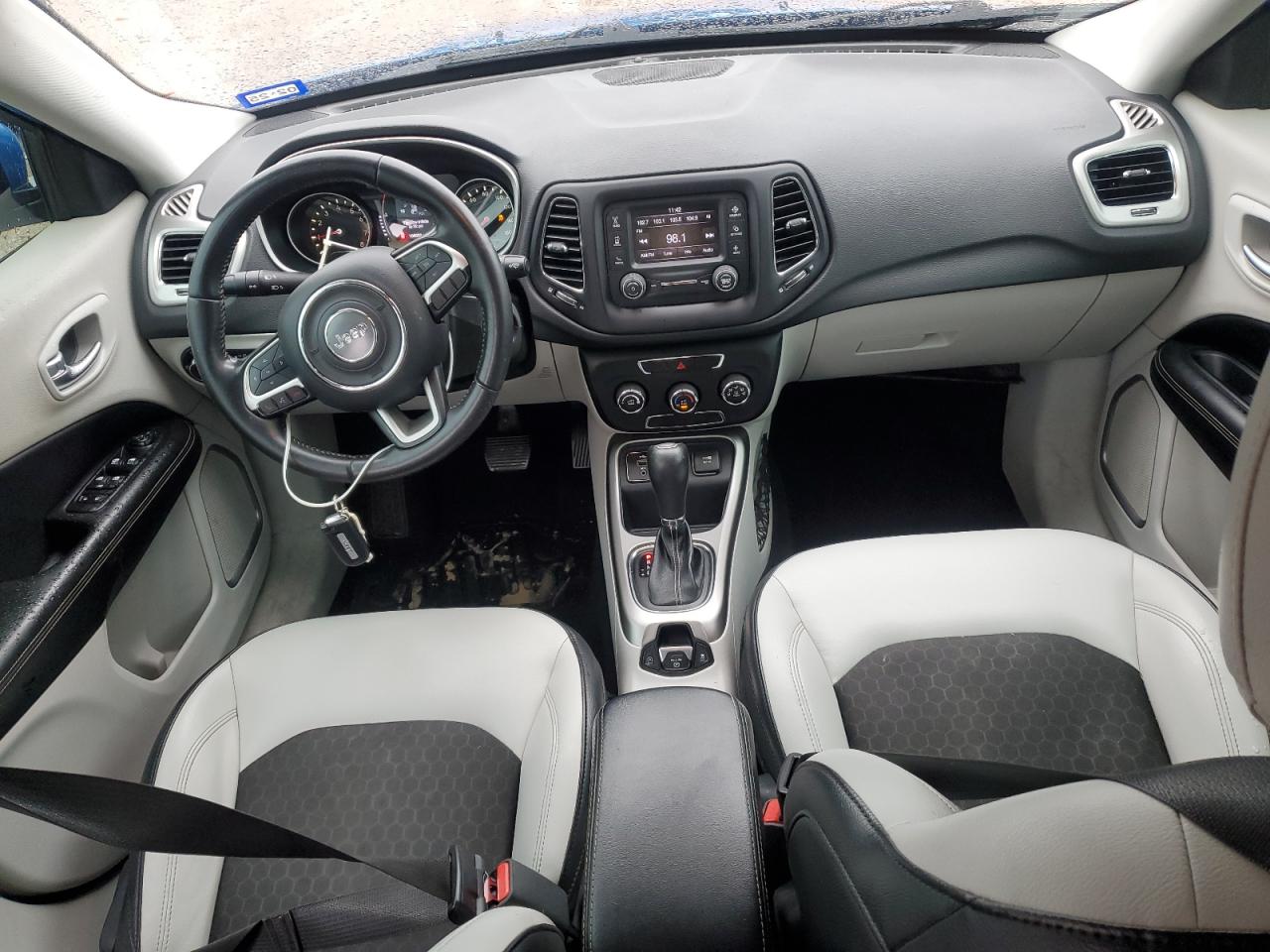 2018 Jeep Compass Latitude VIN: 3C4NJCBB5JT233279 Lot: 70304765