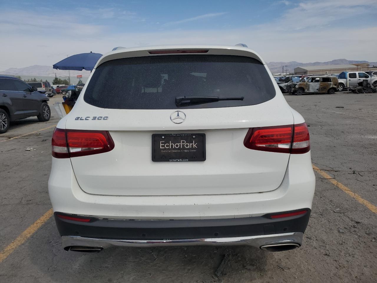 2017 Mercedes-Benz Glc 300 VIN: WDC0G4JB8HF168782 Lot: 70383735