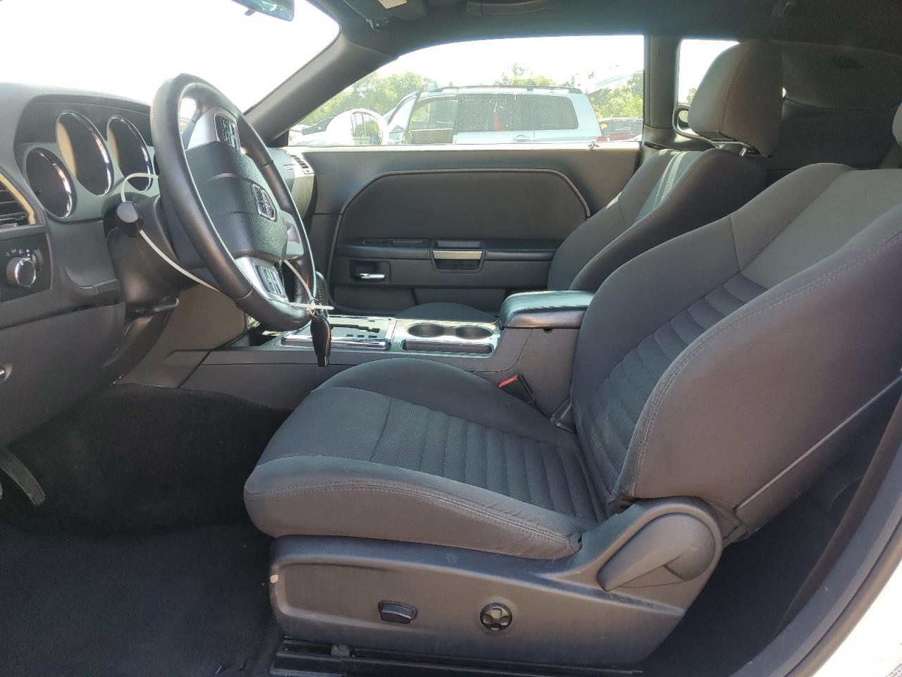 2014 Dodge Challenger Sxt VIN: 2C3CDYAG9EH126909 Lot: 70041325