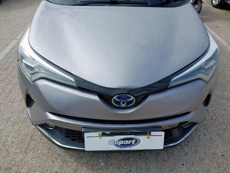 2017 TOYOTA C-HR DYNAMIC HEV CVT 