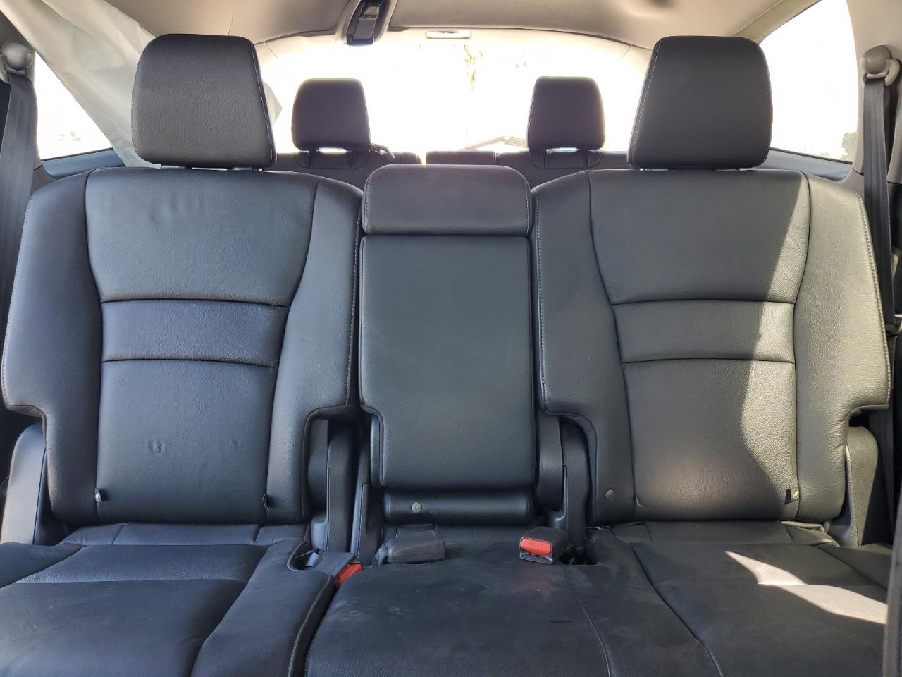 2022 Honda Pilot Se VIN: 5FNYF5H23NB024158 Lot: 70844605