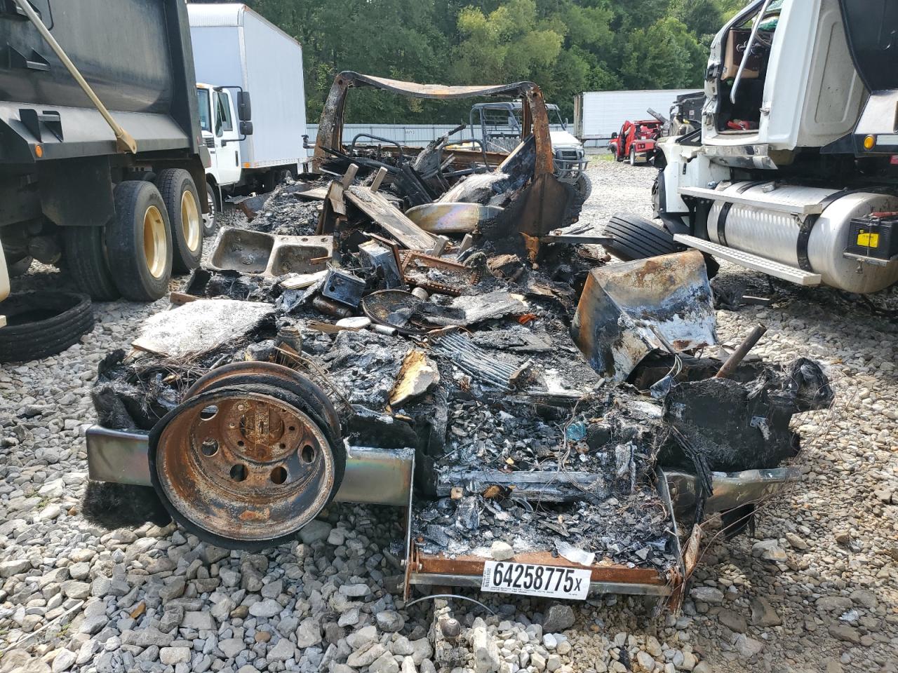 1999 Ford Econoline E350 Super Duty Cutaway Van Rv VIN: 1FDWE30S8XHB98770 Lot: 64258775