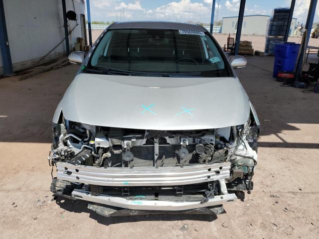  TOYOTA PRIUS 2020 Серебристый