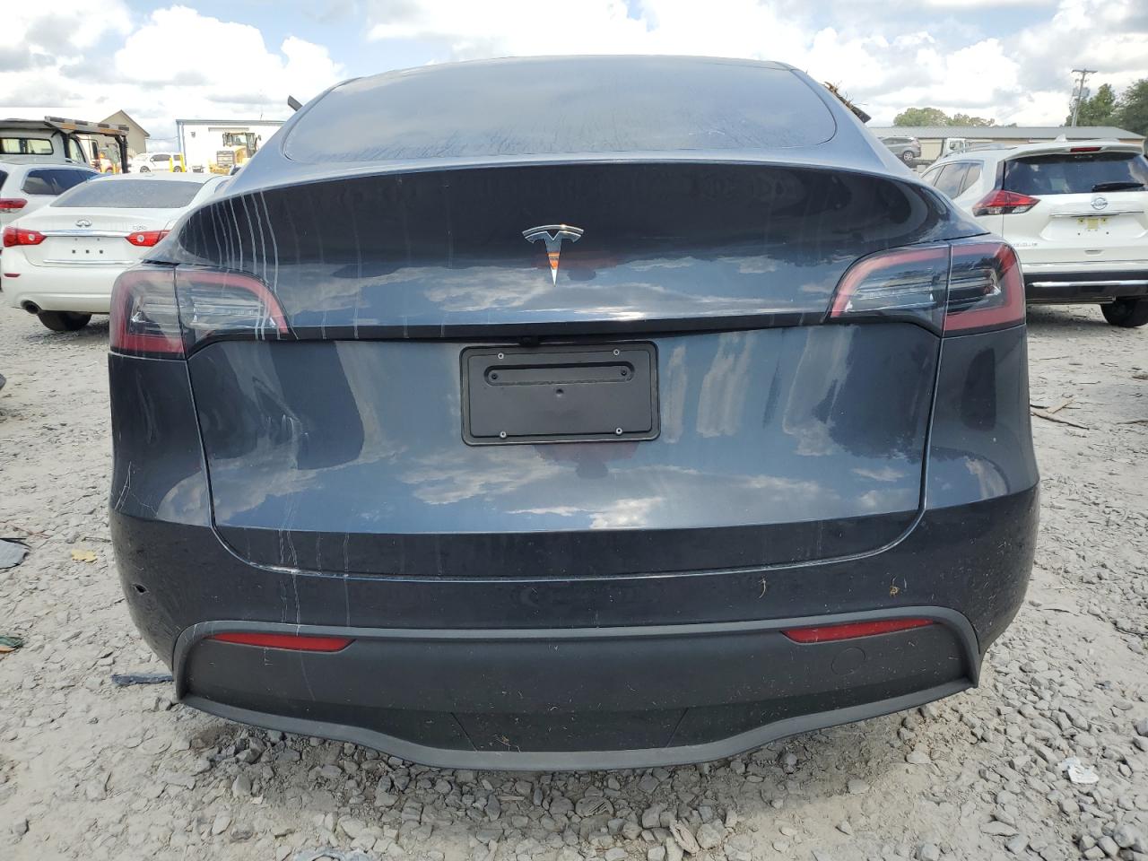 2024 Tesla Model Y VIN: 7SAYGDED3RA312636 Lot: 69483585