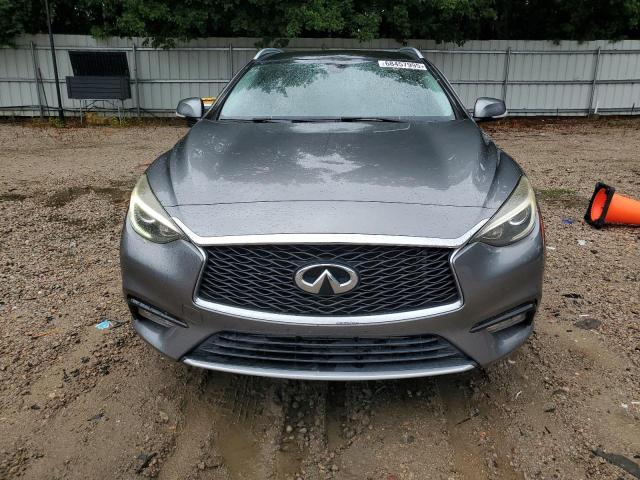  INFINITI QX30 2017 Серебристый
