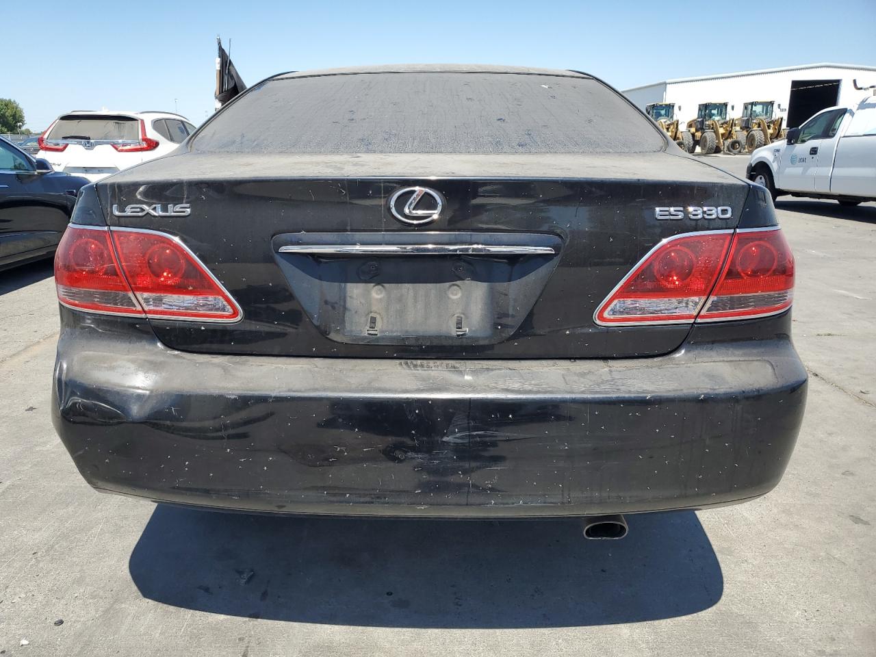 2005 Lexus Es 330 VIN: JTHBA30G355131565 Lot: 68731995