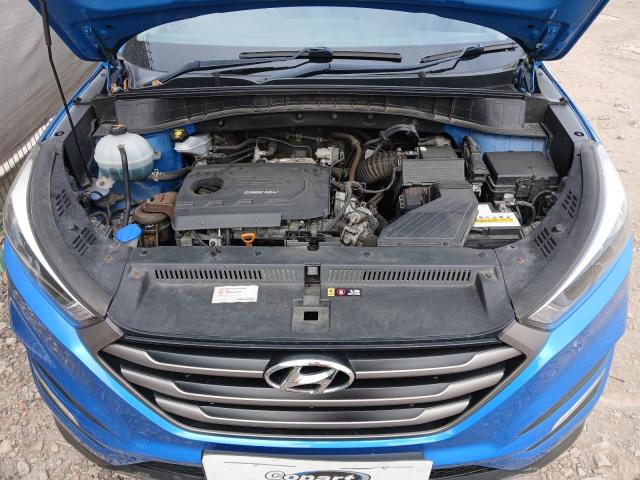 2017 HYUNDAI TUCSON S B