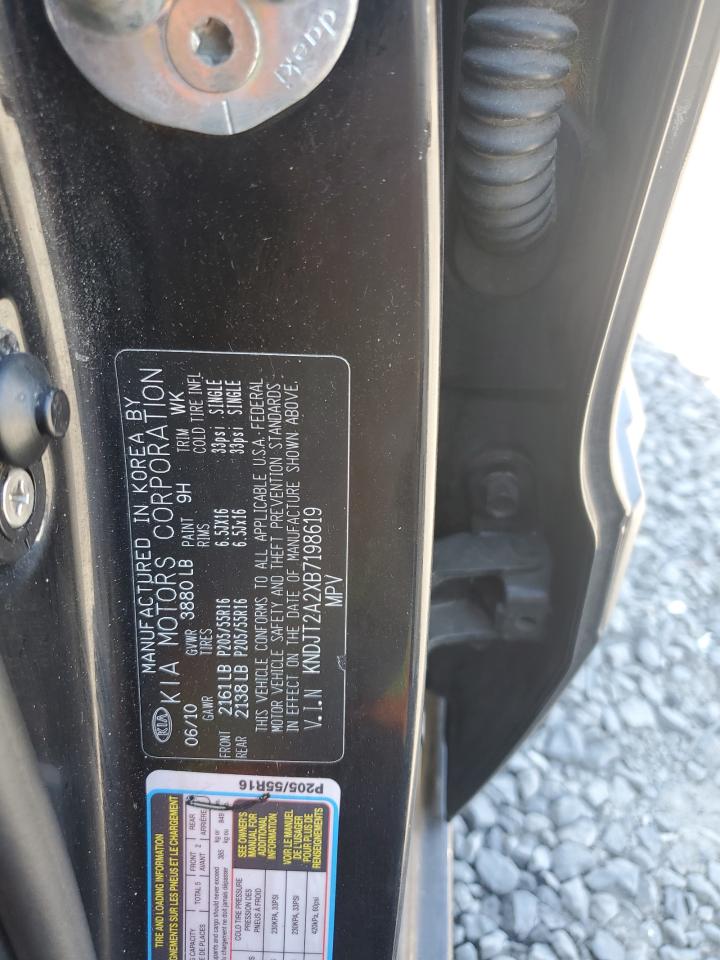 2011 Kia Soul + VIN: KNDJT2A2XB7198619 Lot: 69458925