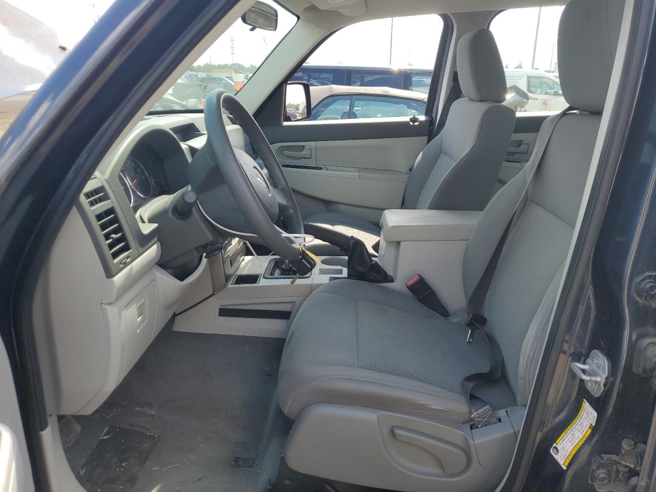 2008 Jeep Liberty Sport VIN: 1J8GP28K78W203786 Lot: 70452785