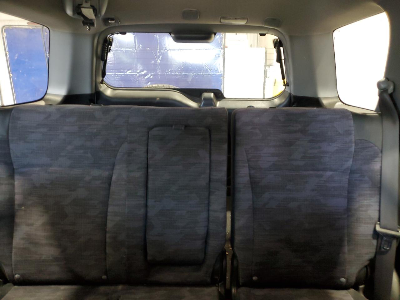 2004 Honda Cr-V Lx VIN: JHLRD68434C017498 Lot: 69968355