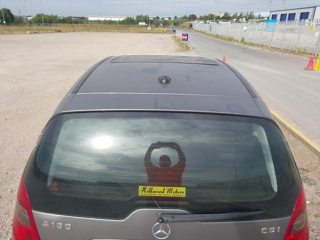 2012 MERCEDES BENZ A180CDI AV