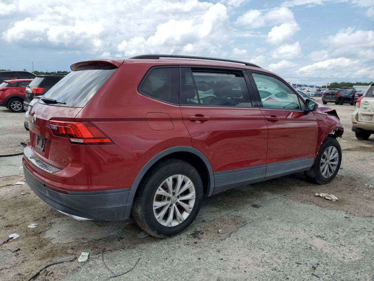 2019 Volkswagen Tiguan S brown null gas 3VV1B7AX5KM146379 photo #4