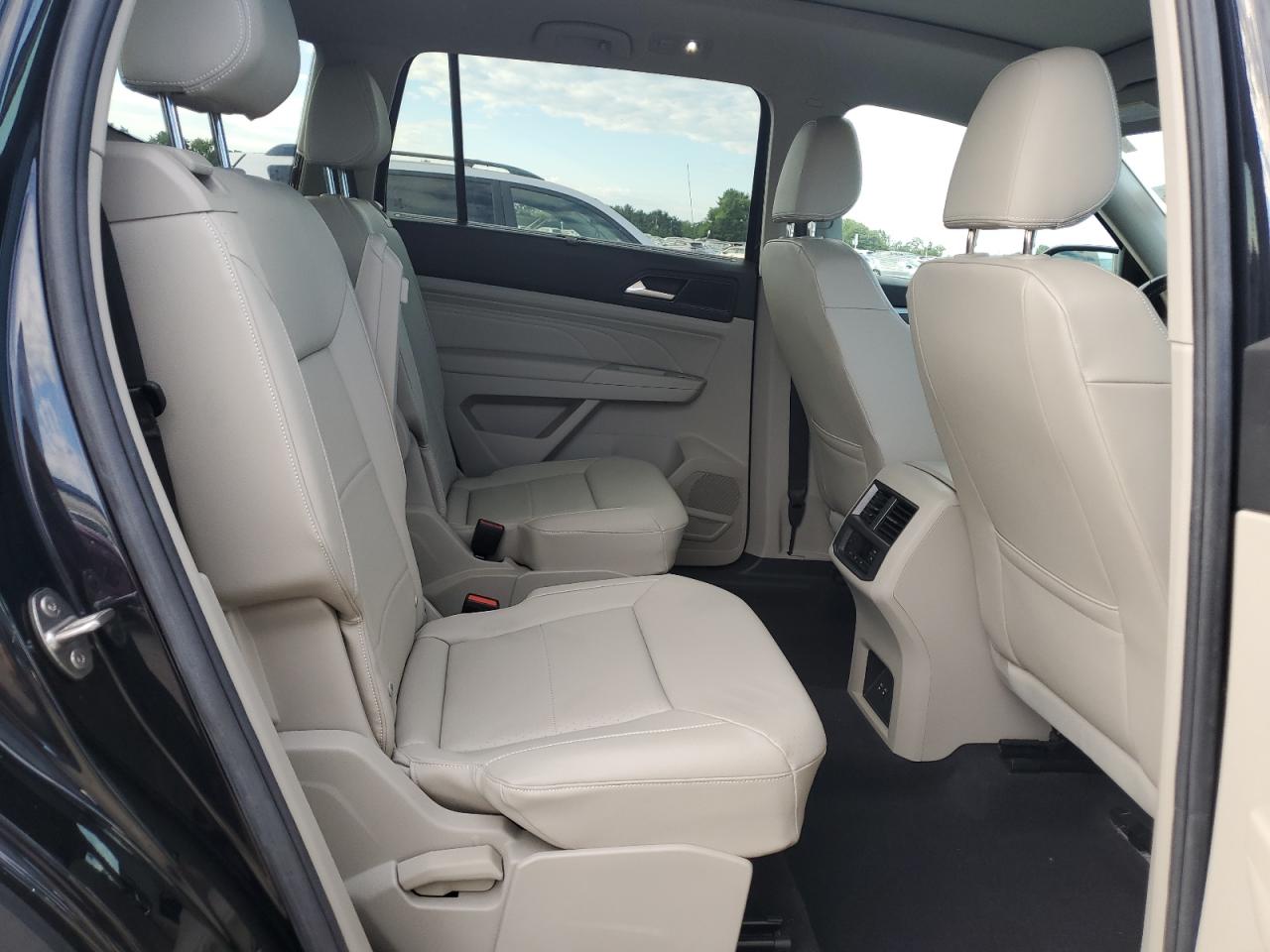 2023 Volkswagen Atlas Sel VIN: 1V2BR2CA7PC523747 Lot: 70319915