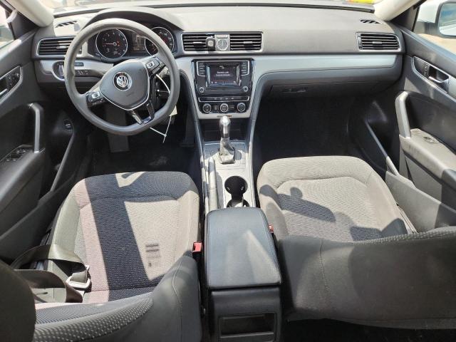  VOLKSWAGEN PASSAT 2017 Белы