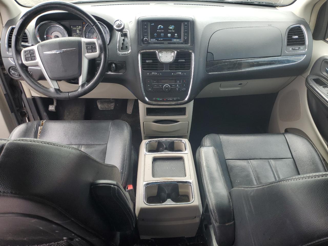 2015 Chrysler Town & Country Touring VIN: 2C4RC1BG8FR644777 Lot: 70665215