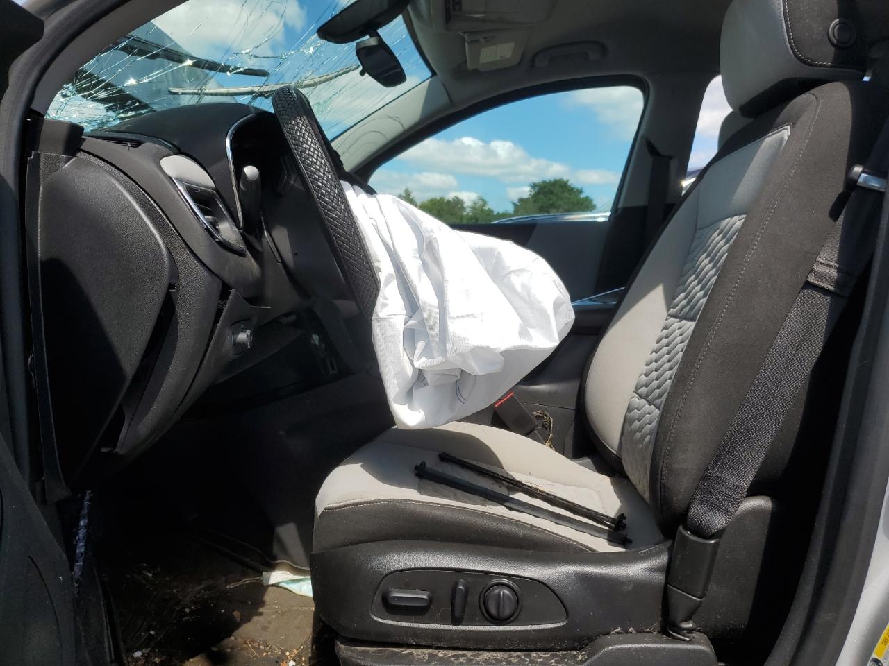 2019 Chevrolet Equinox Ls VIN: 3GNAXHEV8KS556627 Lot: 69950155