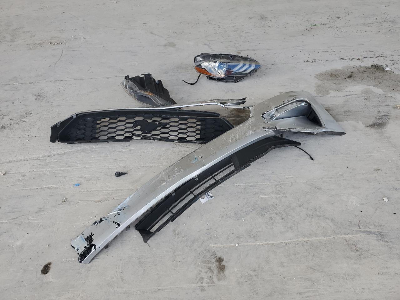 2018 Ford Mustang VIN: 1FATP8UH3J5155269 Lot: 68923445