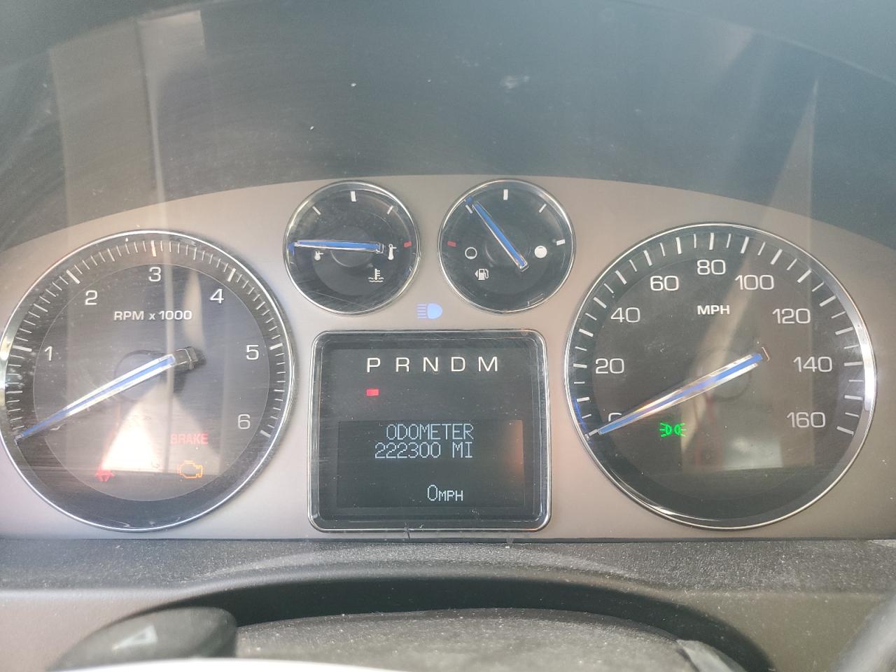 2007 Cadillac Escalade Luxury VIN: 1GYFK63887R285121 Lot: 68832695