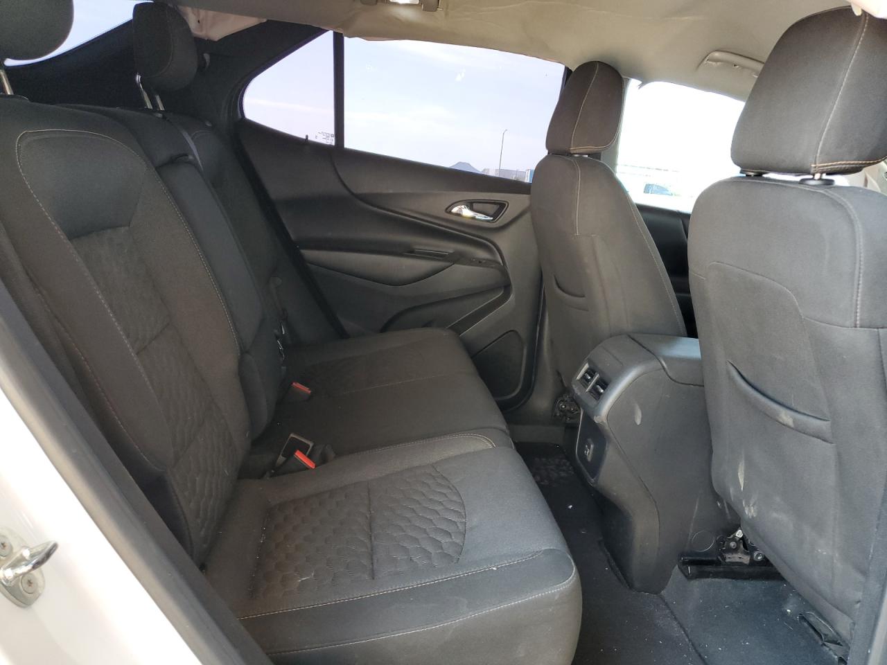 2019 Chevrolet Equinox Lt VIN: 3GNAXKEV8KL131075 Lot: 70215995