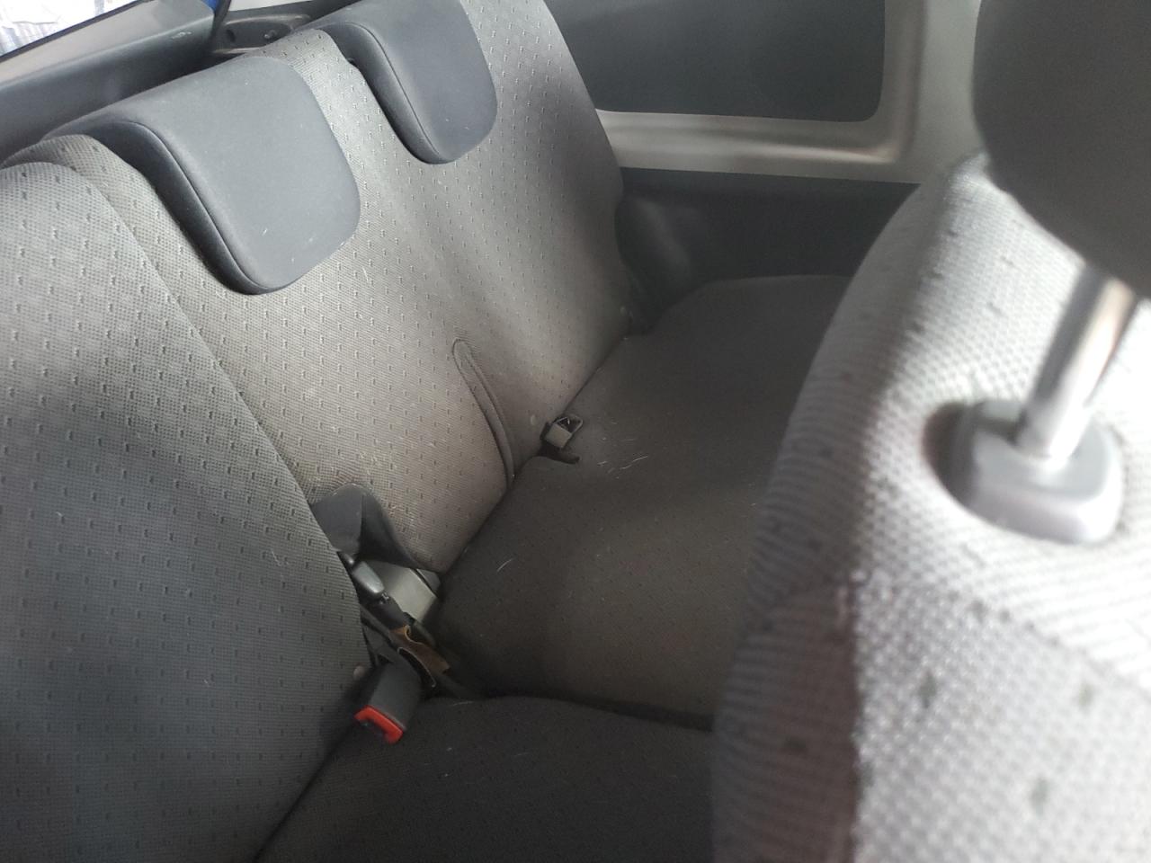 2009 Toyota Yaris VIN: JTDJT903295260409 Lot: 69098805