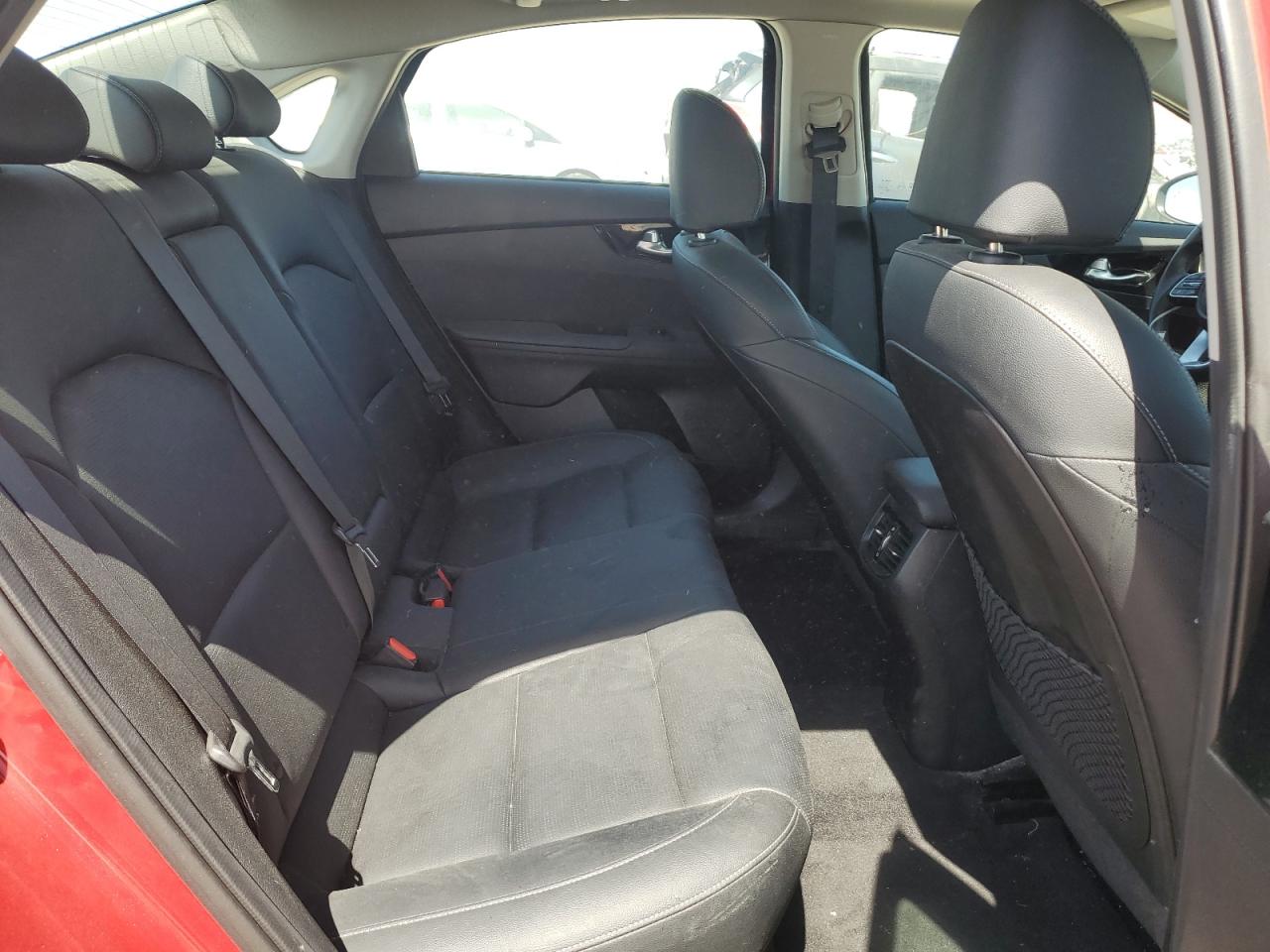 2021 Kia Forte Ex VIN: 3KPF54AD4ME405473 Lot: 70852785