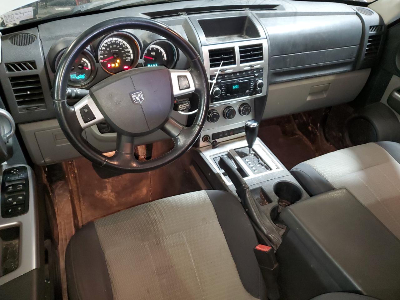 2007 Dodge Nitro Slt VIN: 1D8GU58K47W570517 Lot: 70854715