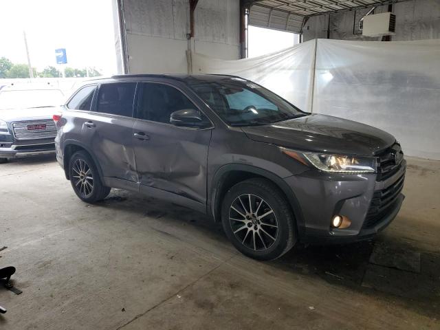  TOYOTA HIGHLANDER 2017 Серый