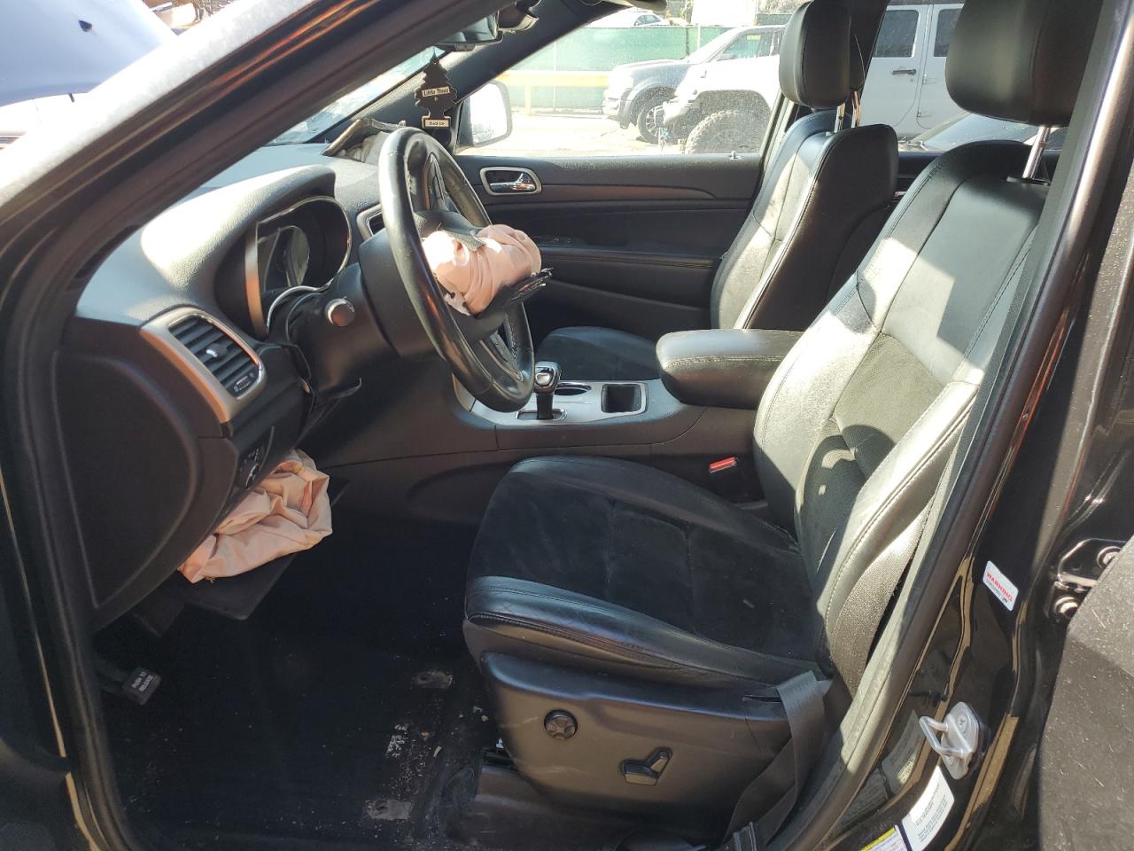 2015 Jeep Grand Cherokee Laredo VIN: 1C4RJFAG1FC682056 Lot: 69380315