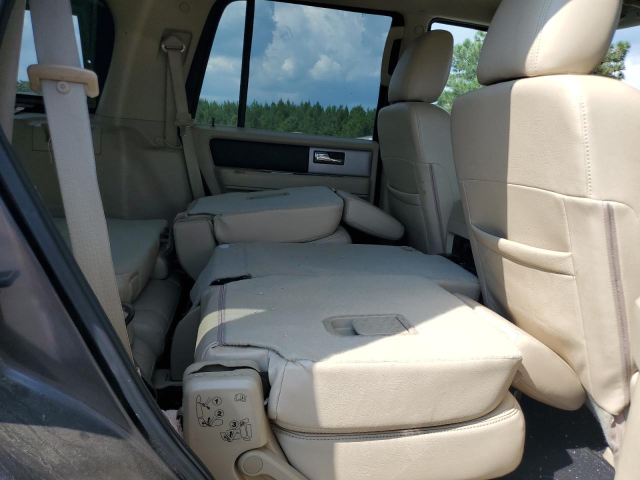 2017 Ford Expedition Xlt VIN: 1FMJU1HT4HEA81253 Lot: 69185455