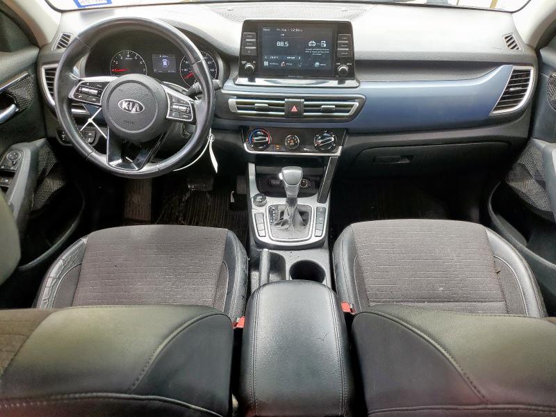  KIA SELTOS 2021 Желтый