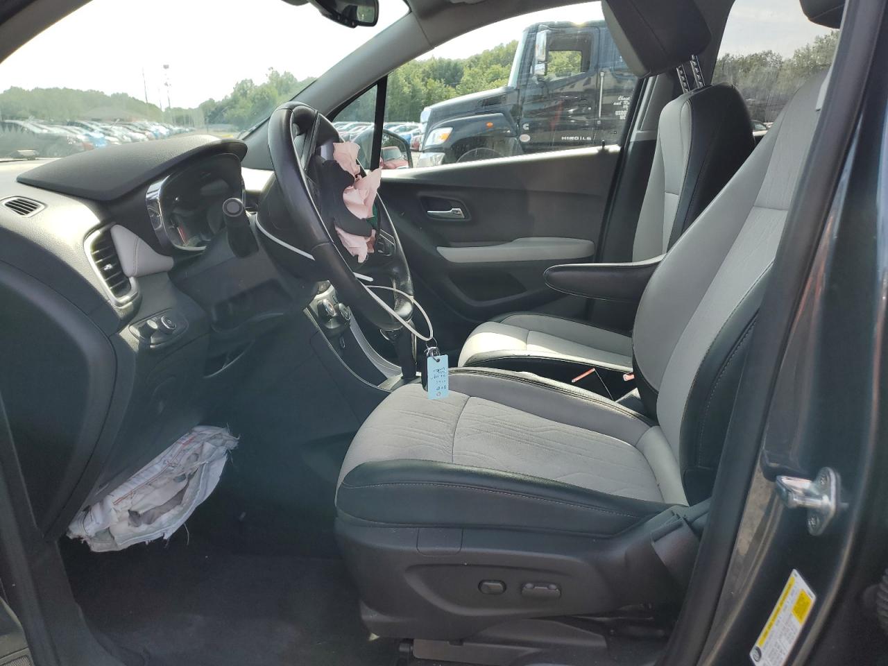 2022 Chevrolet Trax 1Lt VIN: KL7CJPSM2NB541787 Lot: 70861085