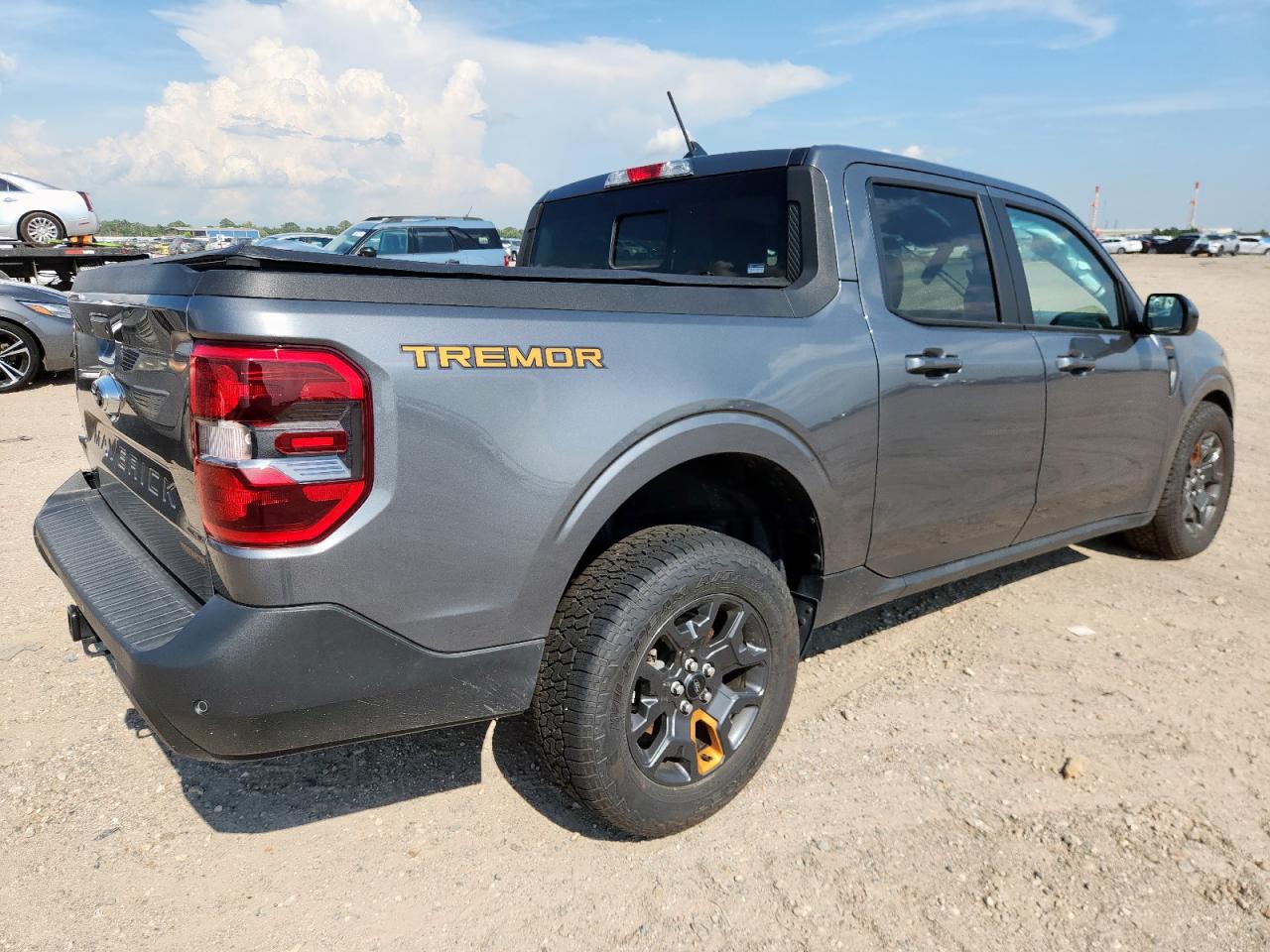 2024 Ford Maverick Lariat Tremor grey null gasoline 3FTTW8R91RRB3362X photo #4