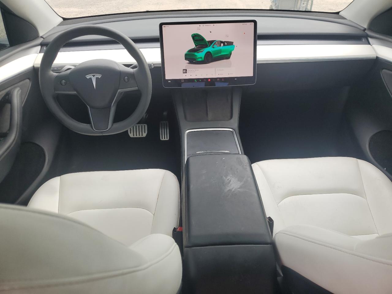 2023 Tesla Model Y VIN: 7SAYGDEFXPF840501 Lot: 69013335