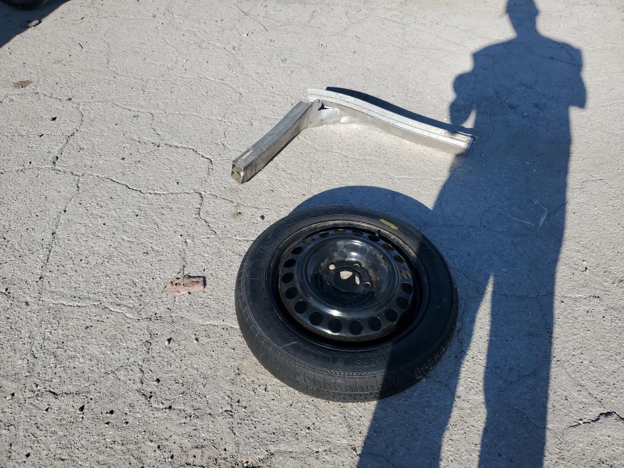 2017 Chevrolet Malibu Lt VIN: 1G1ZE5ST1HF221427 Lot: 70622595