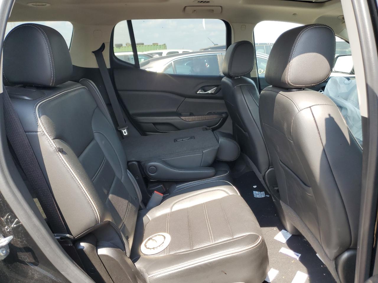 2022 GMC Acadia Denali VIN: 1GKKNXL41NZ142737 Lot: 68825405