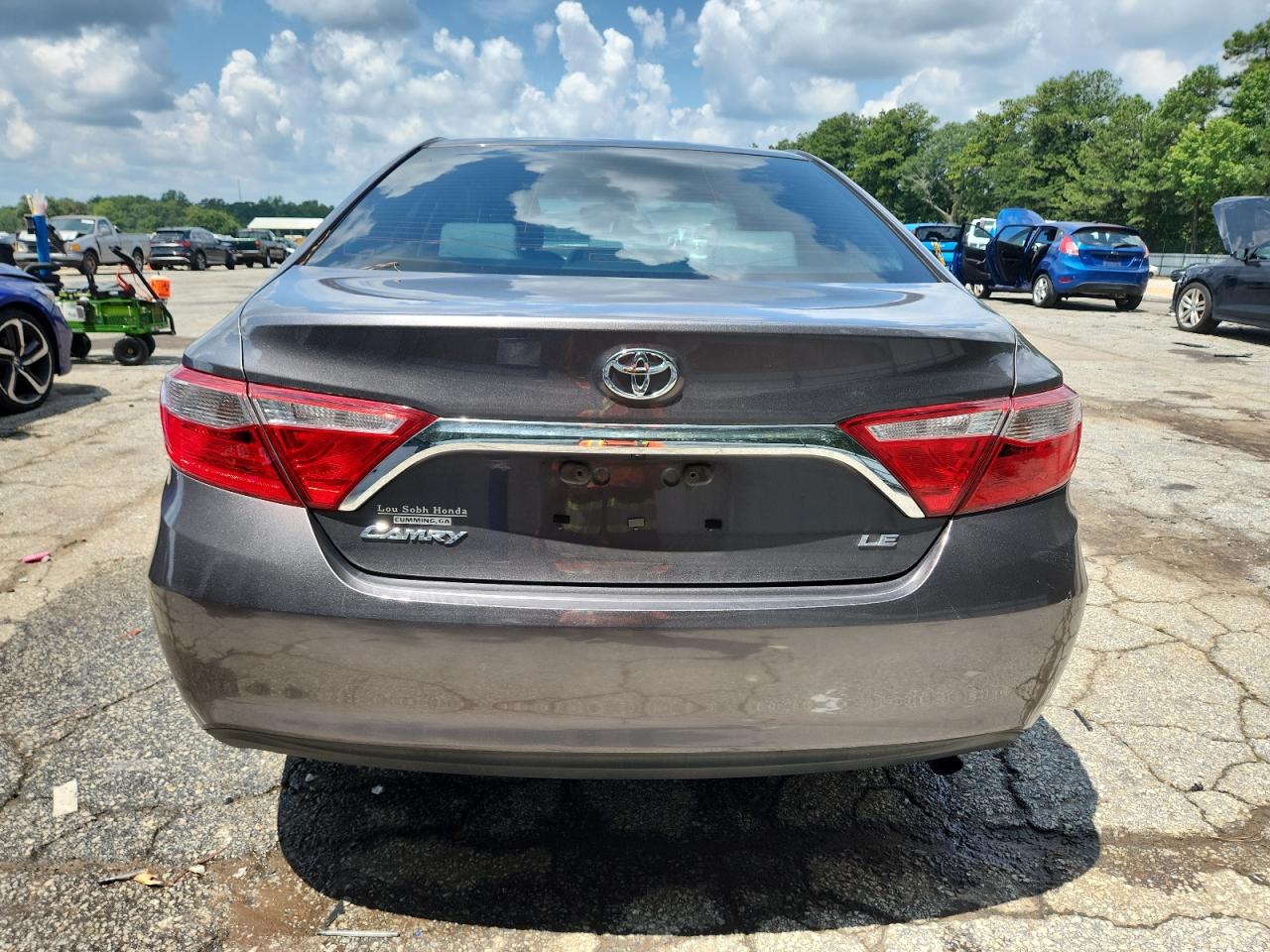 4T4BF1FK0GR555024 2016 Toyota Camry Le