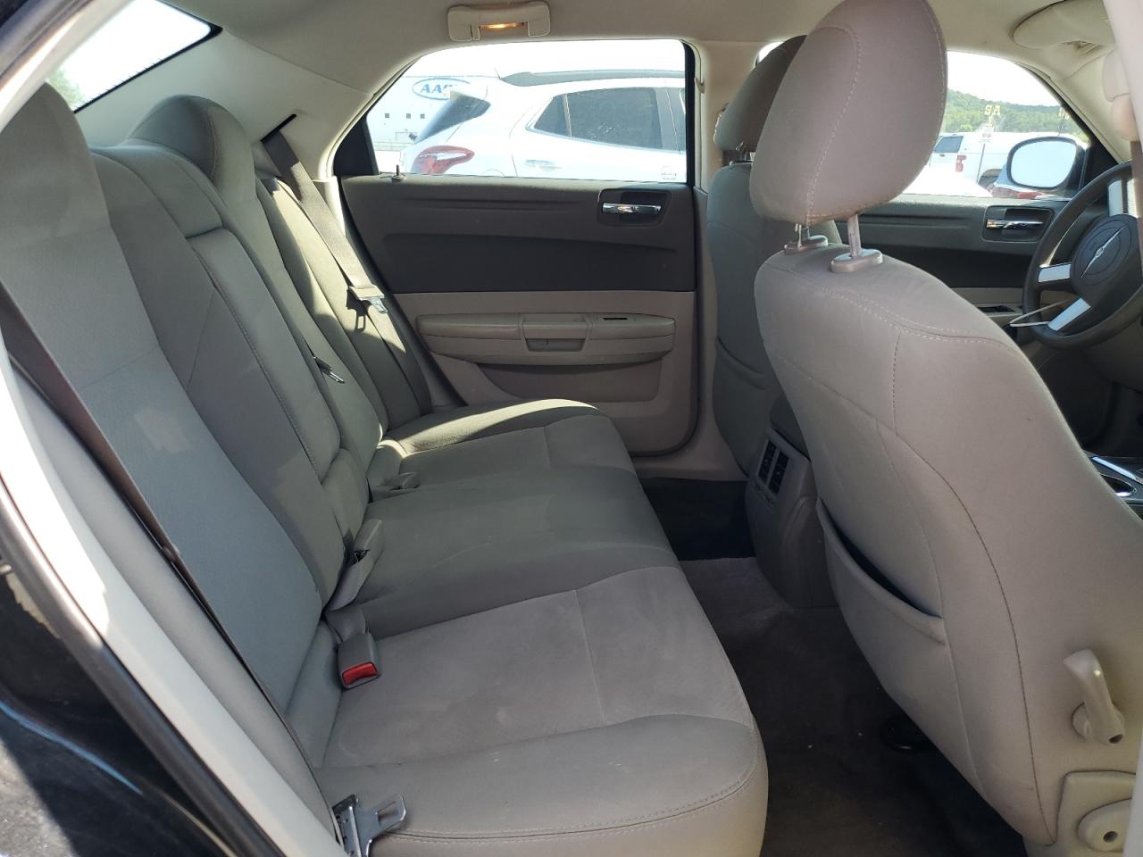 2008 Chrysler 300 Lx VIN: 2C3KA43R68H222190 Lot: 69515595