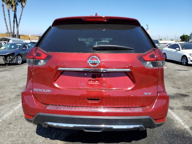 NISSAN ROGUE 2018 Czerwony
