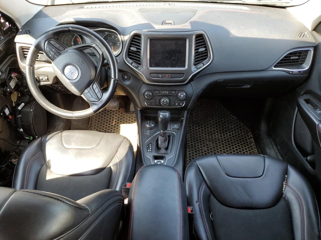 2019 Jeep Cherokee Trailhawk VIN: 1C4PJMBX0KD378361 Lot: 68791735