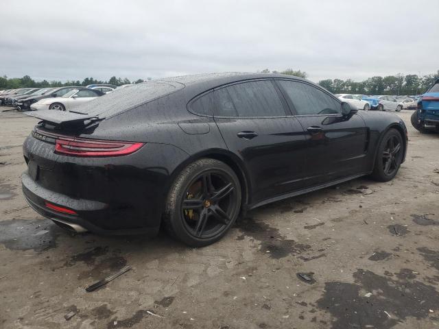  PORSCHE PANAMERA 2018 Czarny