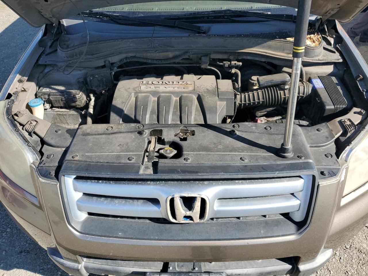 2008 Honda Pilot Vp VIN: 5FNYF18288B037436 Lot: 70288885