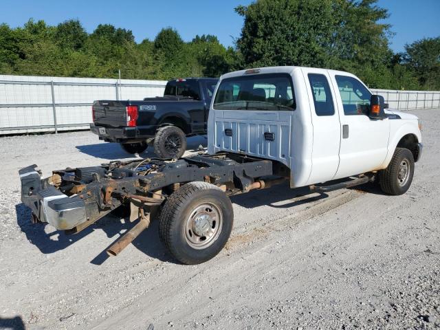 Пикапы FORD F250 2016 Белы